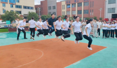 欢乐生涯    当真工作——记岳阳1066vip威尼斯(中国)有限公司-官方网站2023年秋季活动会