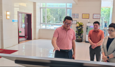 推动发展新过程，注入发展强心剂——记泰和县委副书记、副县长辅导一行参观领导